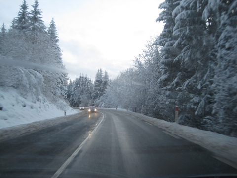Route hivernale dans le Haut-Doubs